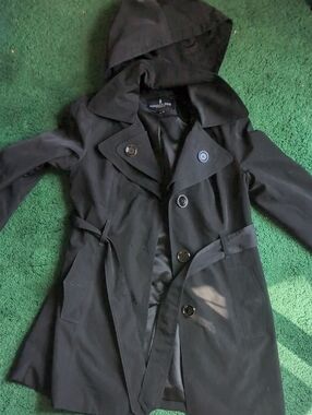 Lightweight Water Resistant Coat